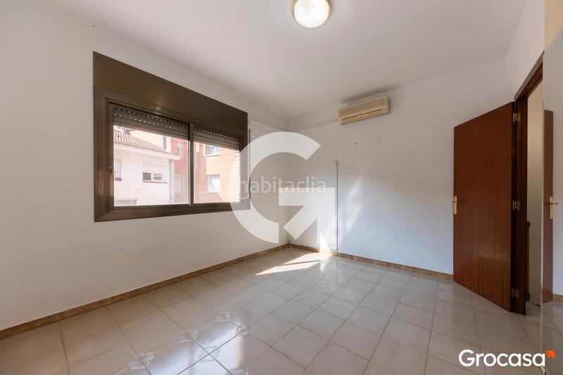 Foto 31345723-5728-48df-9d69-92b9952e5bf9. Maison jumelée avec chauffage parking dans Vinyets-Molí Vell Sant Boi de Llobregat