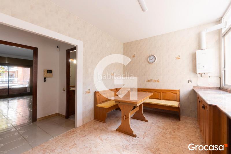 Foto 764e4122-1f99-46ed-86c6-286d756fc8a7. Maison jumelée avec chauffage parking dans Vinyets-Molí Vell Sant Boi de Llobregat