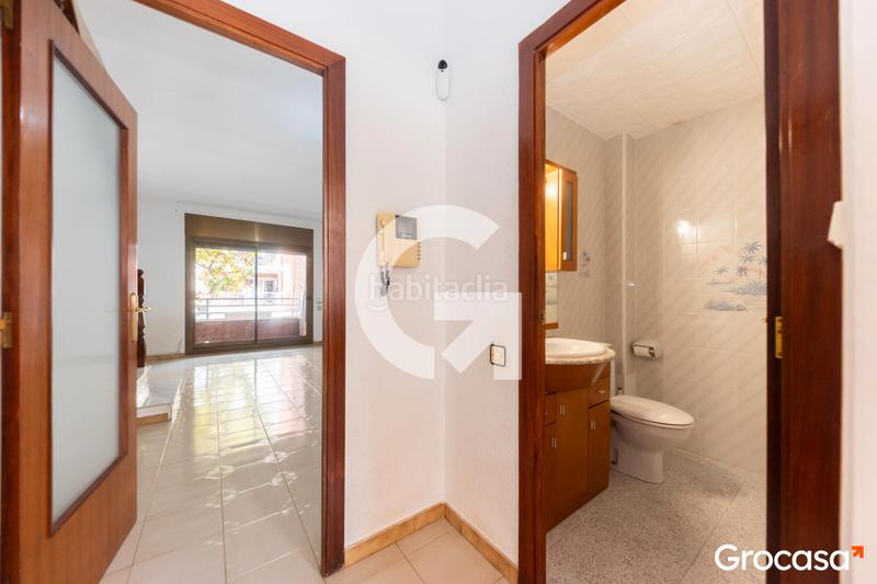 Foto e4722072-25c5-43b5-a7d0-3488b6e9b483. Maison jumelée avec chauffage parking dans Vinyets-Molí Vell Sant Boi de Llobregat