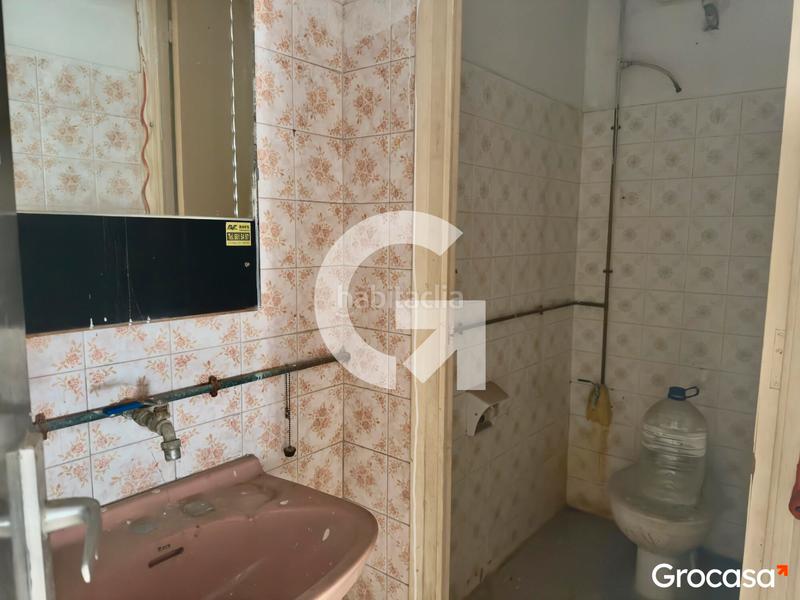 Foto 75003871-40e7-4a99-9ef8-d07b9806b0ba. Geschäftsraum in Vinyets-Molí Vell Sant Boi de Llobregat