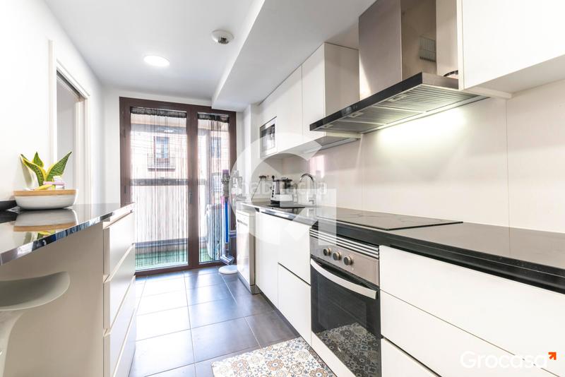 Foto 0e3b801b-9297-4257-856d-58e26d4925fd. Appartamento con riscaldamento parcheggio piscina in Sant Feliu de Llobregat