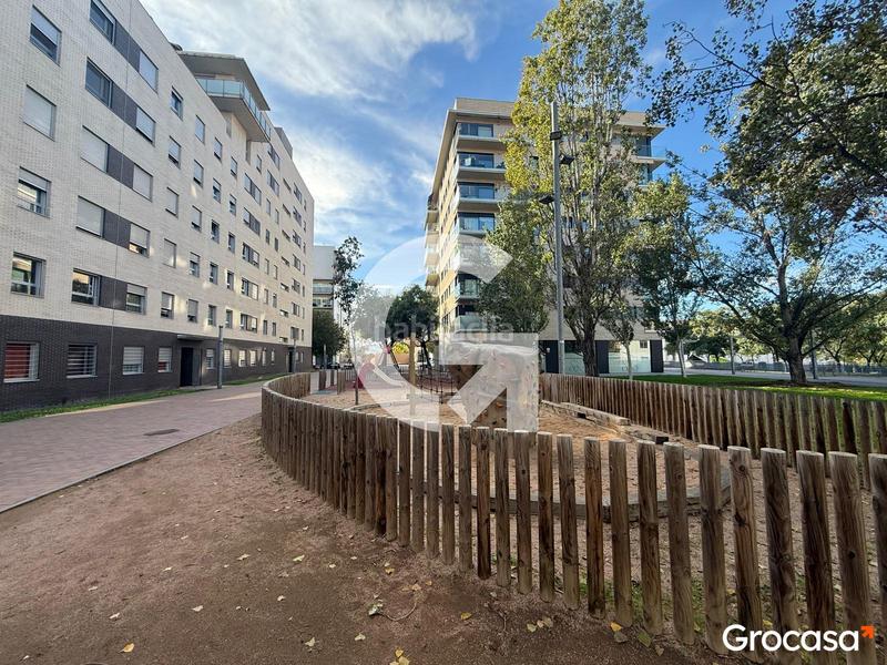 Foto 32a74eff-5b1c-404d-a9a9-7853d81bfb38. Appartamento con riscaldamento parcheggio piscina in Sant Feliu de Llobregat