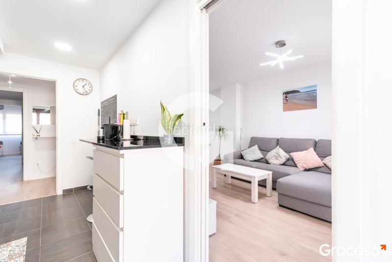 Foto e6b38ada-5e83-4c0b-be58-689ba79d9aa7. Appartamento con riscaldamento parcheggio piscina in Sant Feliu de Llobregat