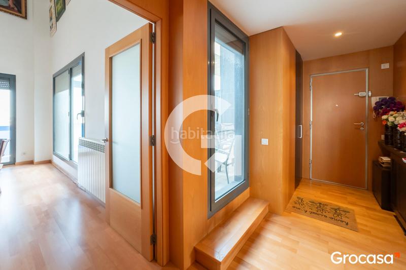 Foto 23e1c091-6876-4df0-984d-a53b883cd958. Àtic amb calefacció aparcament piscina a Vilamarina Viladecans