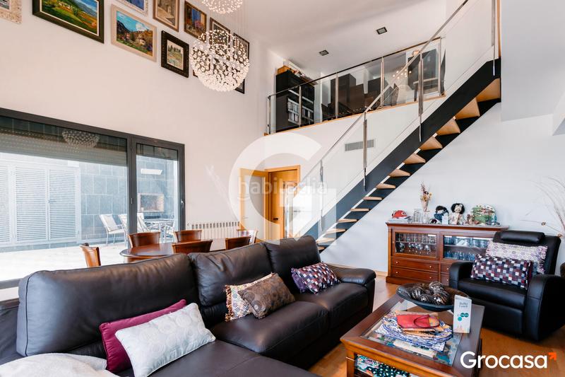 Foto 3871d0f4-c82c-42c8-a827-b4d00c73a3bc. Àtic amb calefacció aparcament piscina a Vilamarina Viladecans