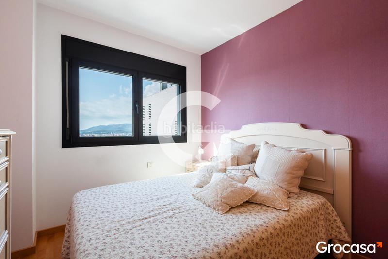 Foto 4fad1aa0-82dc-436f-9a44-d9bc5b327b9a. Àtic amb calefacció aparcament piscina a Vilamarina Viladecans