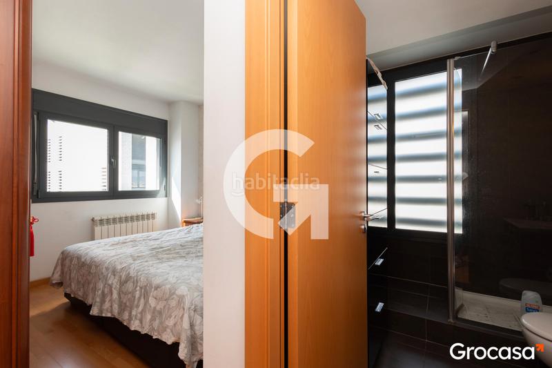 Foto 564fd0aa-c5ec-459a-8883-09070d605fe2. Àtic amb calefacció aparcament piscina a Vilamarina Viladecans