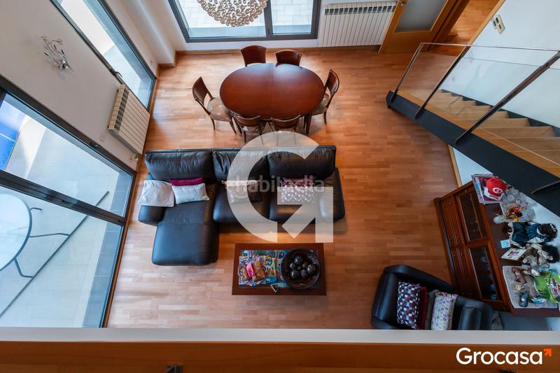 Foto 5bcaa56d-3327-4989-9184-351134603df0. Àtic amb calefacció aparcament piscina a Vilamarina Viladecans