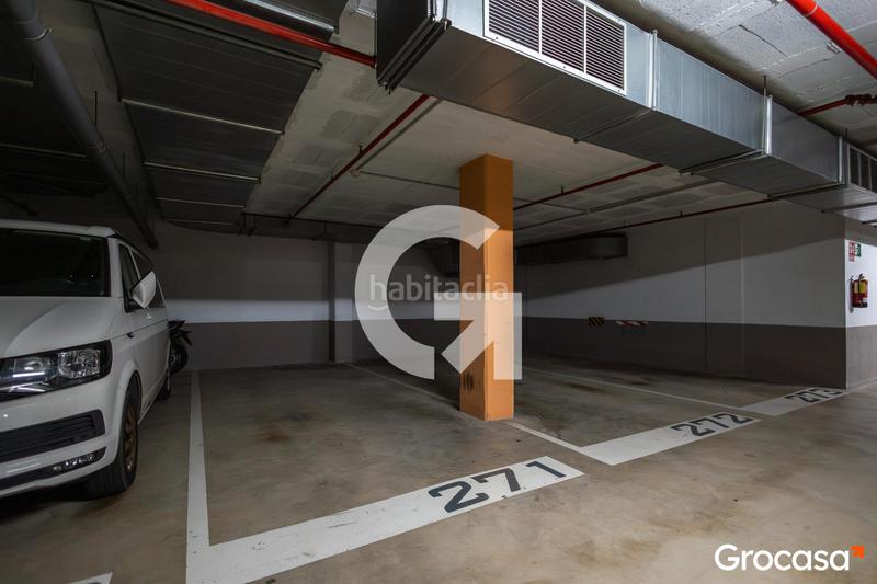 Foto 9d23803f-565b-4967-94a2-b588c9e2bcf0. Àtic amb calefacció aparcament piscina a Vilamarina Viladecans