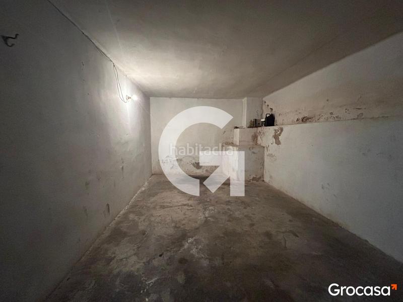 Foto 150f02fe-c713-4881-b744-7c8df124e12b. Parking coche parking cerrado centro del puerto en Sagunt