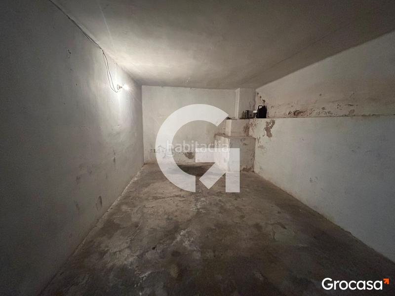 Foto b20e5f7a-3f43-4082-bb4b-a7a1fc066713. Parking coche parking cerrado centro del puerto en Sagunt