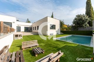 Maison  Vi llobregat del. Casa a cuatro vientos con piscina