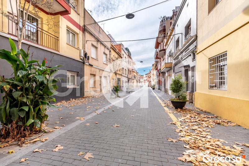 Foto 16cb6f96-70d8-44e2-b054-f35e98afd30c. Pis a La Salut Sant Feliu de Llobregat