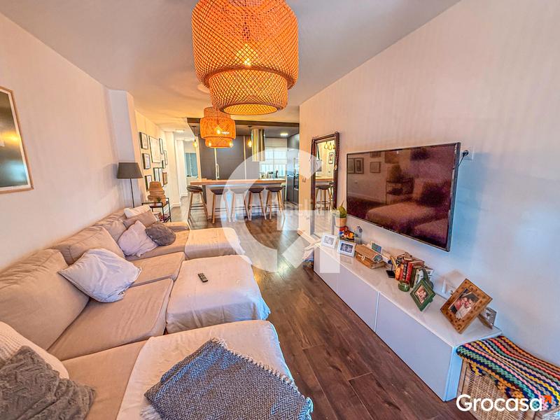 Foto 30cb5ee0-39dd-4779-ad62-3632c938382b. Pis a Centro Torre del Mar