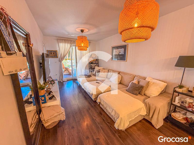 Foto 44b4b11d-f538-46fa-bbf5-5fcd0b222d52. Pis a Centro Torre del Mar