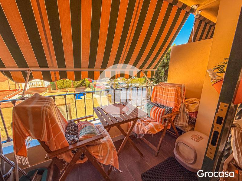 Foto 738325ee-47eb-4692-a930-e3d8b0318129. Pis a Centro Torre del Mar