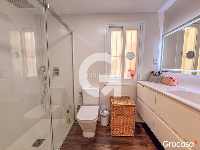 Foto 754c83b9-fd75-422a-8937-0e6272c5b550. Pis a Centro Torre del Mar