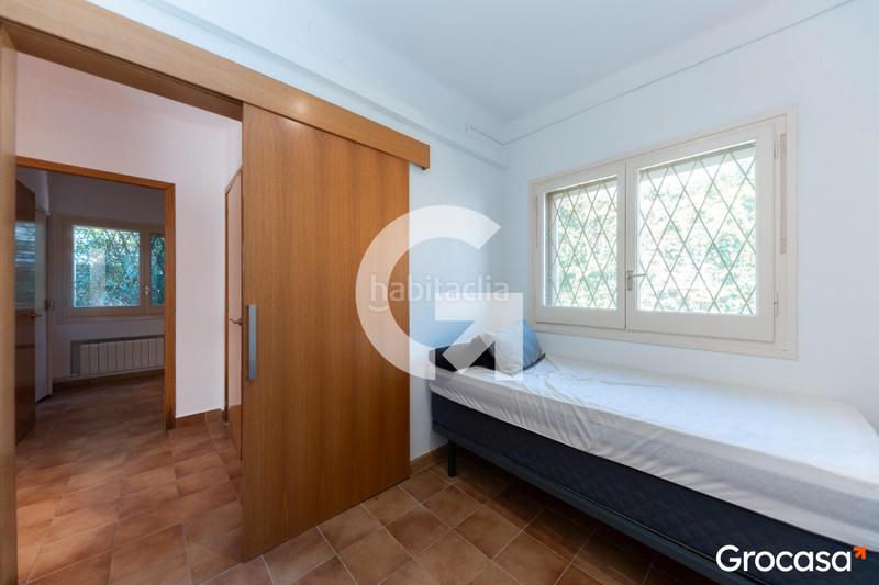 Foto 0e98b5b8-8d65-4908-8c03-89028d69c919. Chalet con riscaldamento parcheggio in Granvía-Mar Castelldefels