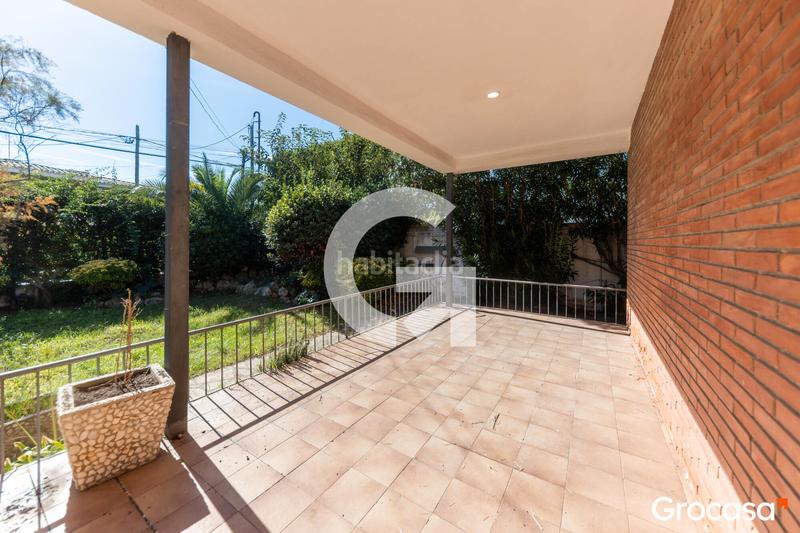 Foto 44ddb1cd-a725-4c69-81e1-0a325541b3b9. Chalet con riscaldamento parcheggio in Granvía-Mar Castelldefels