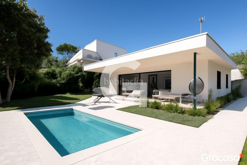 Foto fd92a280-0468-4c41-99bf-43fadf99bdb5. Chalet con riscaldamento parcheggio in Granvía-Mar Castelldefels