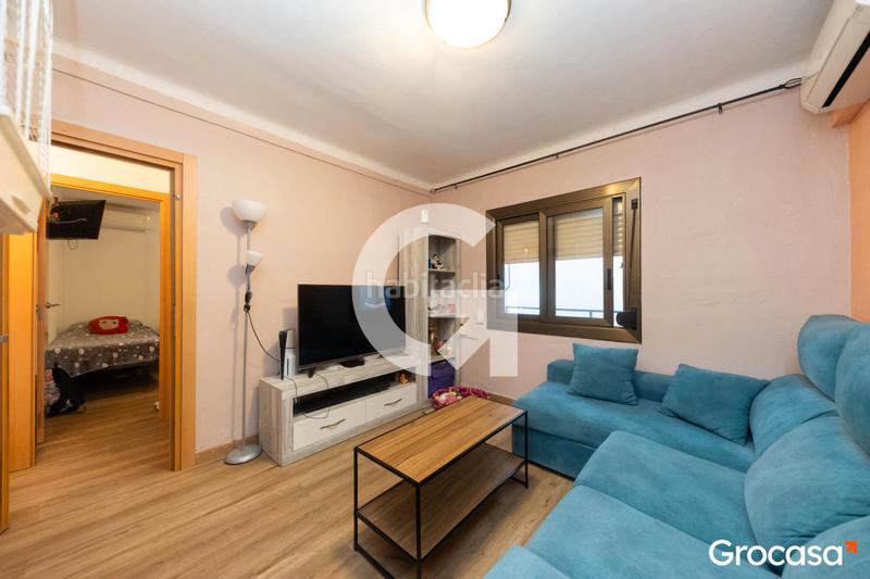 Foto 18a0f6ee-c6b3-43e9-a7e2-dc32df068760. Appartement avec chauffage dans Pubilla Cases Hospitalet de Llobregat (L´)