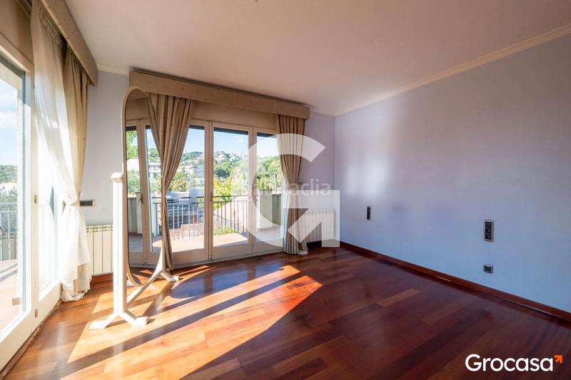 Foto 7b03f706-7976-4ca2-8ff0-7caeb64f8679. Chalet con riscaldamento parcheggio piscina in Urbanitzacions Mataró