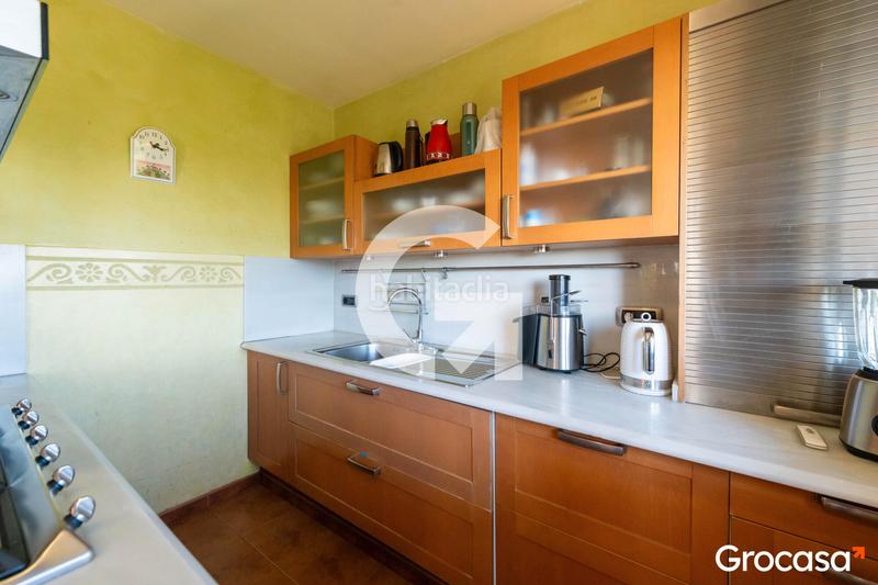 Foto 82a579c6-2f6f-4de6-a950-4be5bf0283f3. Chalet con riscaldamento parcheggio piscina in Urbanitzacions Mataró