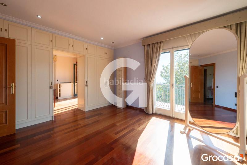 Foto a35c3dcf-7014-4d51-b768-ee896f454510. Chalet con riscaldamento parcheggio piscina in Urbanitzacions Mataró