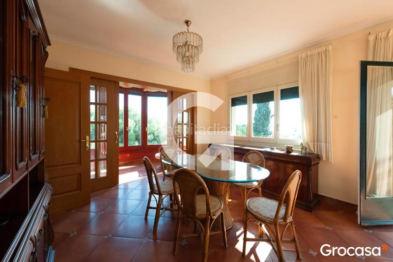 Foto d67b4ad2-f92d-40ab-b1bd-420aed0b8ce9. Chalet con riscaldamento parcheggio piscina in Urbanitzacions Mataró