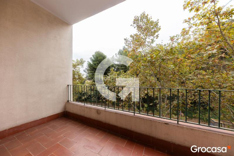 Foto 0f71aeda-9a91-49de-8f32-cb4edfc5b0a4. Piso  exterior en fabra i puig en Horta Barcelona