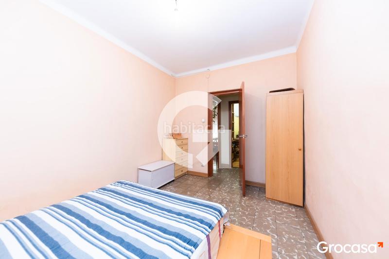 Foto f1174688-4bec-4c2f-b0ef-eb66ee9893c5. Piso  exterior en fabra i puig en Horta Barcelona