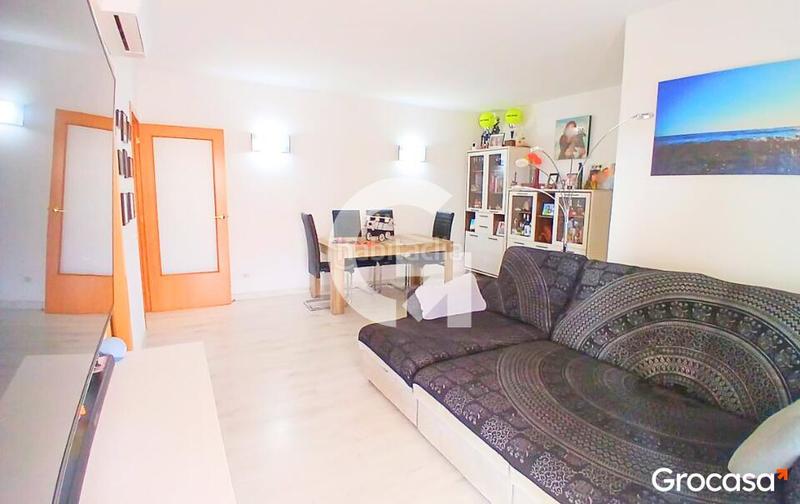 Foto 504cae45-ed06-47ea-9784-a9a9051830f8. Ático luminoso ático ! en Cunit residencial Cunit