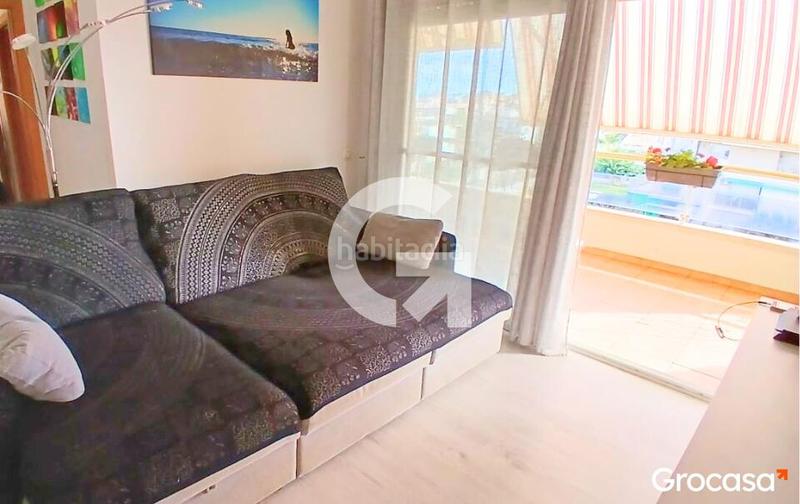 Foto dfa2f0a2-41dd-48f4-8120-54e9105f1b07. Ático luminoso ático ! en Cunit residencial Cunit