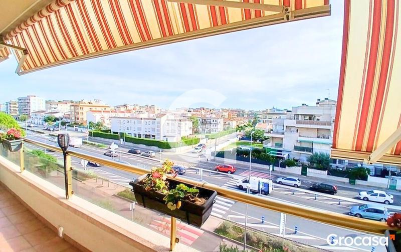 Foto e4191ab0-822b-49b3-aab3-c45713c4f6ec. Ático luminoso ático ! en Cunit residencial Cunit