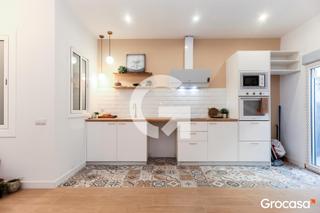 Ground floor  Cl rafael campalans de. Piso exterior con patio  para vivienda o inversion