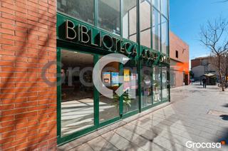 Planta baixa  Cl rafael campalans de. Piso exterior con patio  para vivienda o inversion