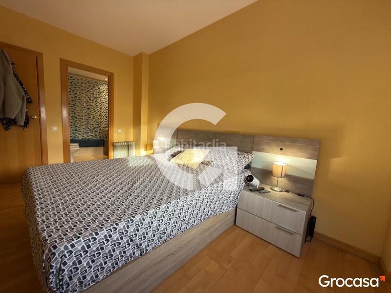 Foto 29a9eb76-62e0-4407-bd74-a5bb7d7f7600. Pis amb calefacció aparcament piscina a Via Europa - Parc Central Mataró