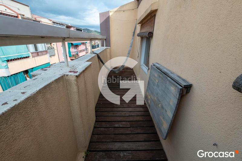 Foto 2930748d-288f-48c4-aaf1-7947a54ceabb. Piso atico para entrar a vivir en El Raval Santa Coloma de Gramenet
