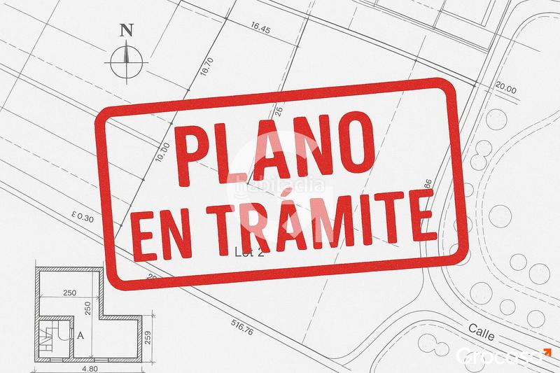 Foto c82493ab-1054-48f8-85fa-8e3d4e4fc698. Piso atico para entrar a vivir en El Raval Santa Coloma de Gramenet