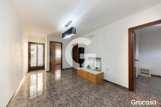 Piso  Cl enginyer moncunill de l'. Exterior con balcon y ascensor