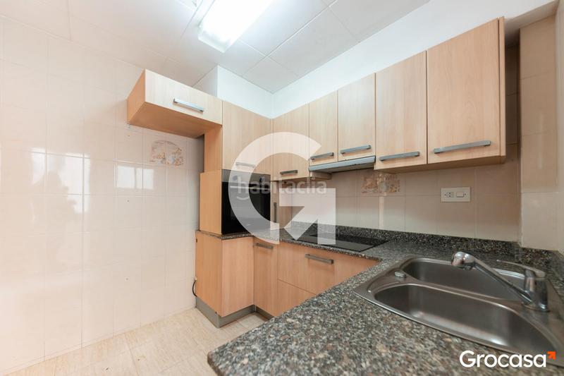 Foto 9237d4d9-7b92-496f-a15d-eca309b2143d. Pis amb calefacció a Diagonal-Colomeres Gavà