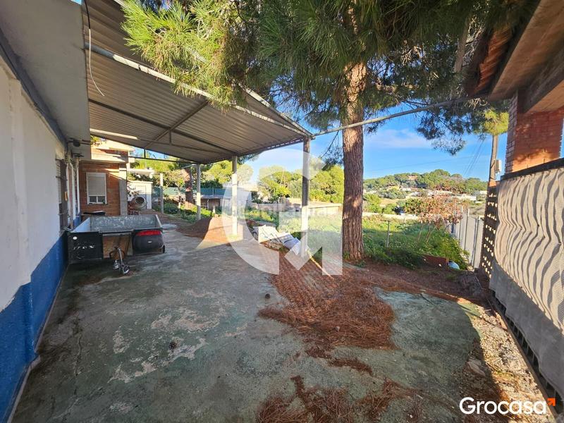 Foto 3d9a57b0-5994-482b-91e3-f29d6023a087. Chalet avec parking piscine dans Centro-El Castillo Sagunt