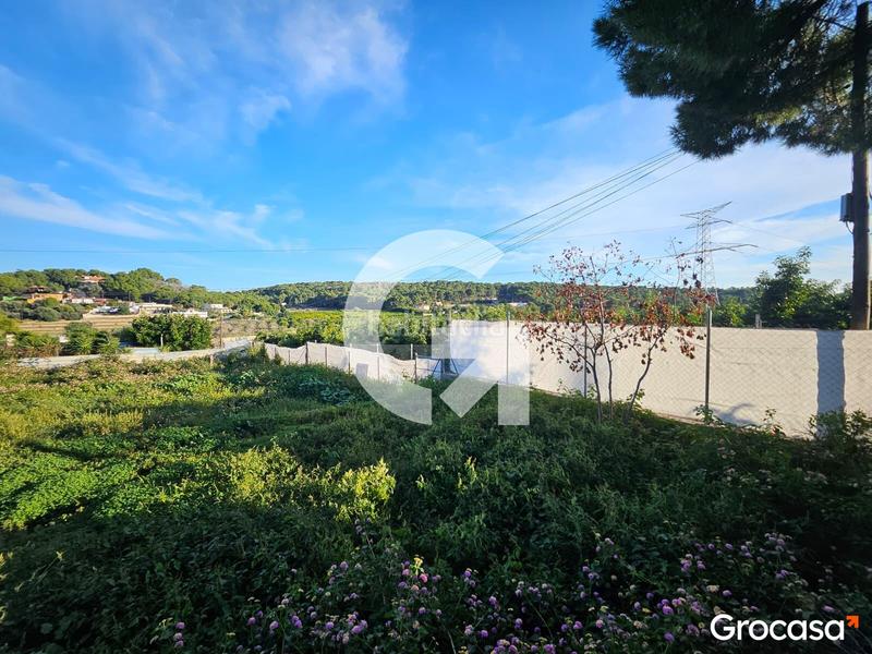 Foto 7896e890-e4d7-4bd3-9f43-60a77952a35e. Chalet avec parking piscine dans Centro-El Castillo Sagunt