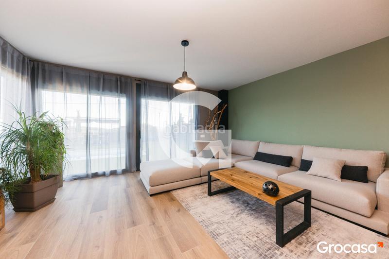 Foto 2bb5a0d5-b368-4fc3-ac57-a710ec77df1f. Haus mit heizung parking pool in Corbera de Llobregat