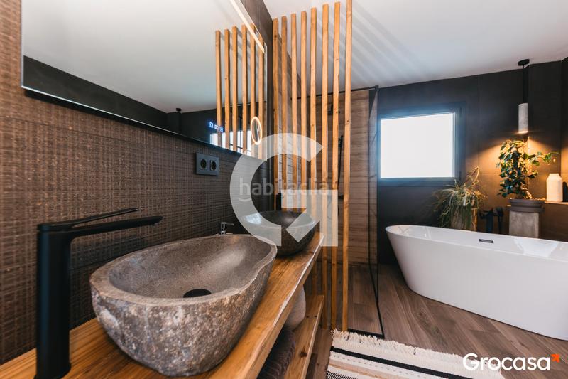 Foto 5bff0a2d-a011-4ae3-8236-d509ab031a8f. Haus mit heizung parking pool in Corbera de Llobregat