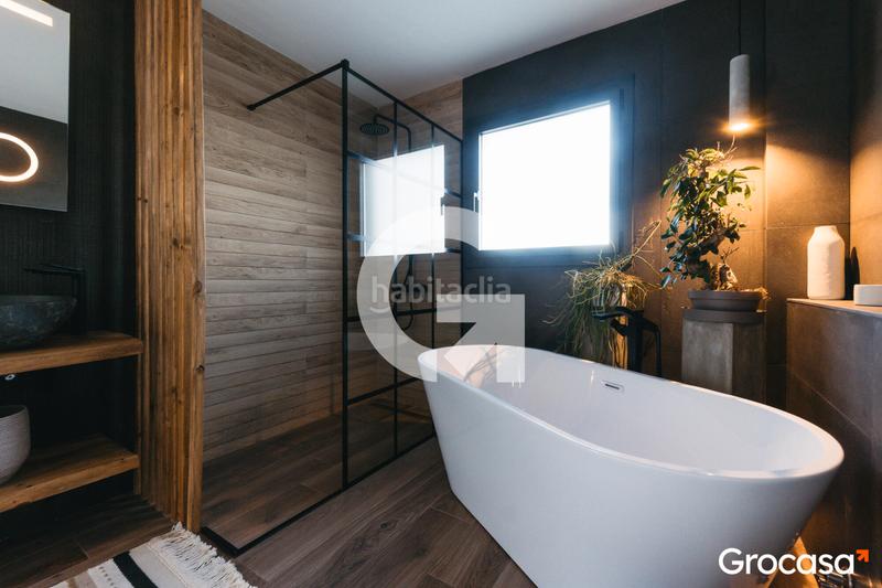 Foto e44ed894-5e08-4ccf-bd00-beafc002ae32. Haus mit heizung parking pool in Corbera de Llobregat