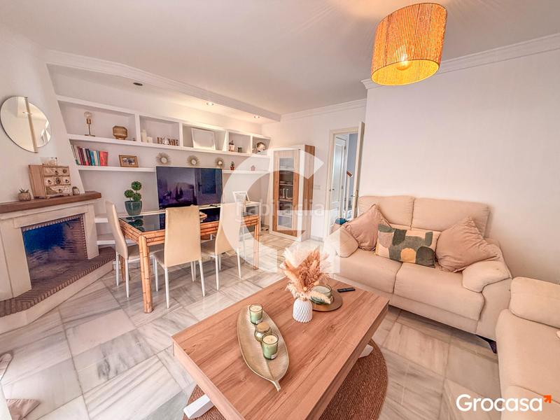 Foto 74143d33-e2c7-44fa-bc8b-88159d5e4cc6. Maison avec parking piscine dans Viña Málaga Torre del Mar