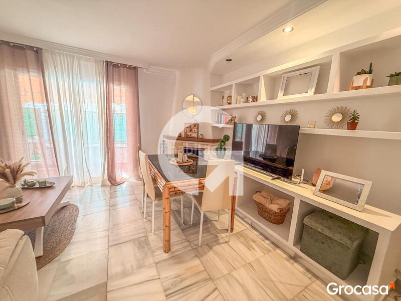 Foto 766f27e7-80bf-4876-8b8f-4f0a51cf8eb1. Maison avec parking piscine dans Viña Málaga Torre del Mar