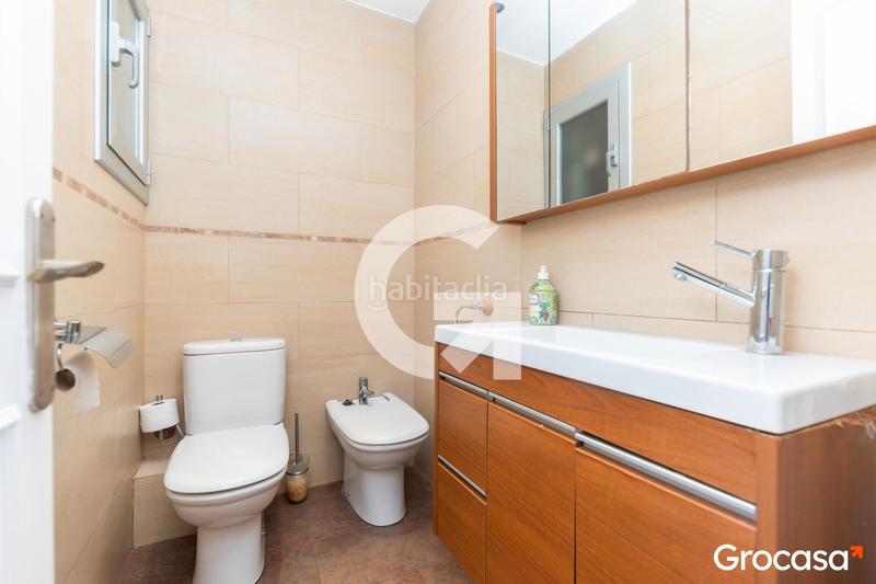 Foto 0ebae153-841c-47c8-b21d-4a912097d381. Duplex con riscaldamento in Horta Barcelona