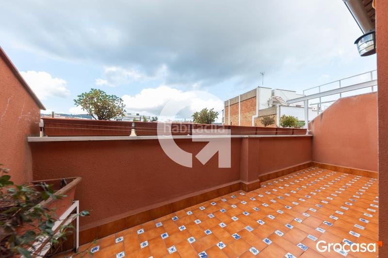 Foto 4be783a4-f777-4f53-b66f-216d795aacfb. Duplex con riscaldamento in Horta Barcelona